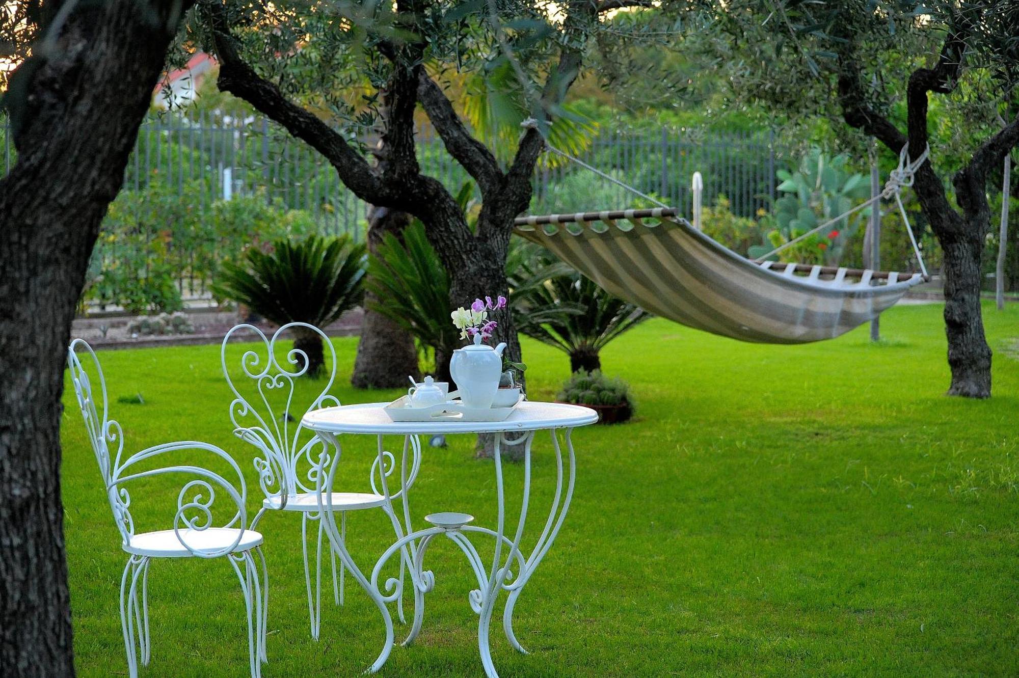 Il Giardino Del Te Hotel Barletta Ngoại thất bức ảnh
