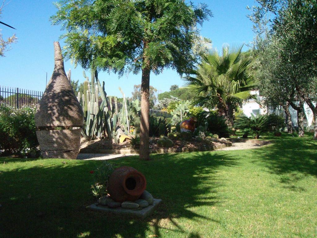 Il Giardino Del Te Hotel Barletta Ngoại thất bức ảnh