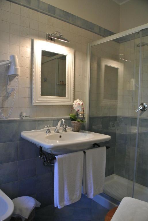 Il Giardino Del Te Hotel Barletta Phòng bức ảnh